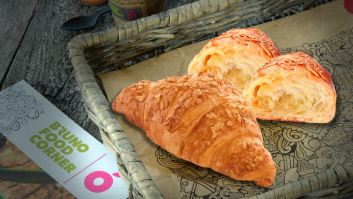 Foto van Croissant Amandel